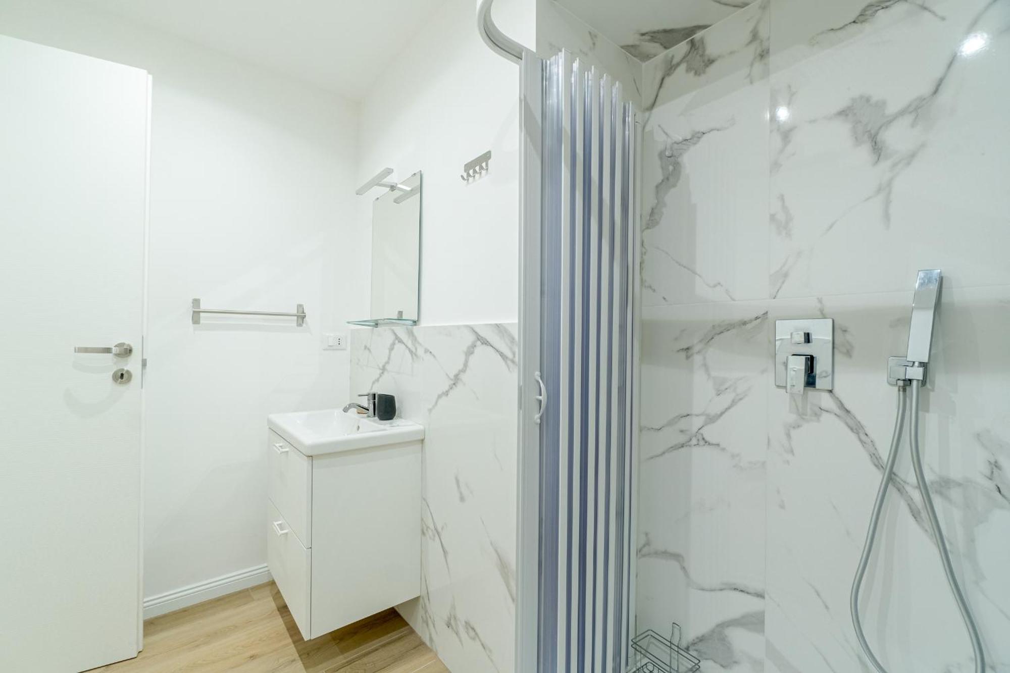 Quadrilatero Romano! Elegant Flat Torino Esterno foto